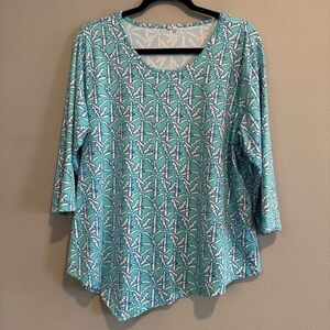 Lulu-B 3/4 Sleeve Asymmetrical Top Palm Tree print XL